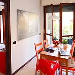 7 Sweet Appartement San Siro (Lombardy)